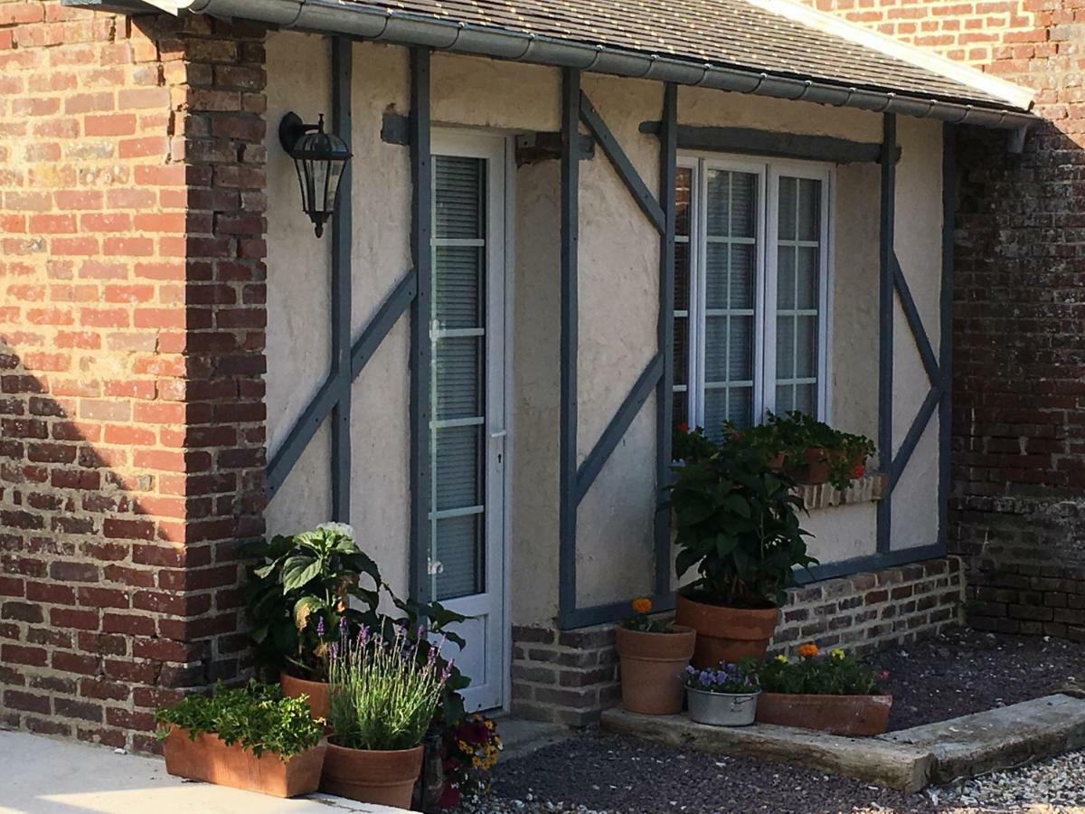 Le Clos Charmaine Auquemesnil 外观 照片